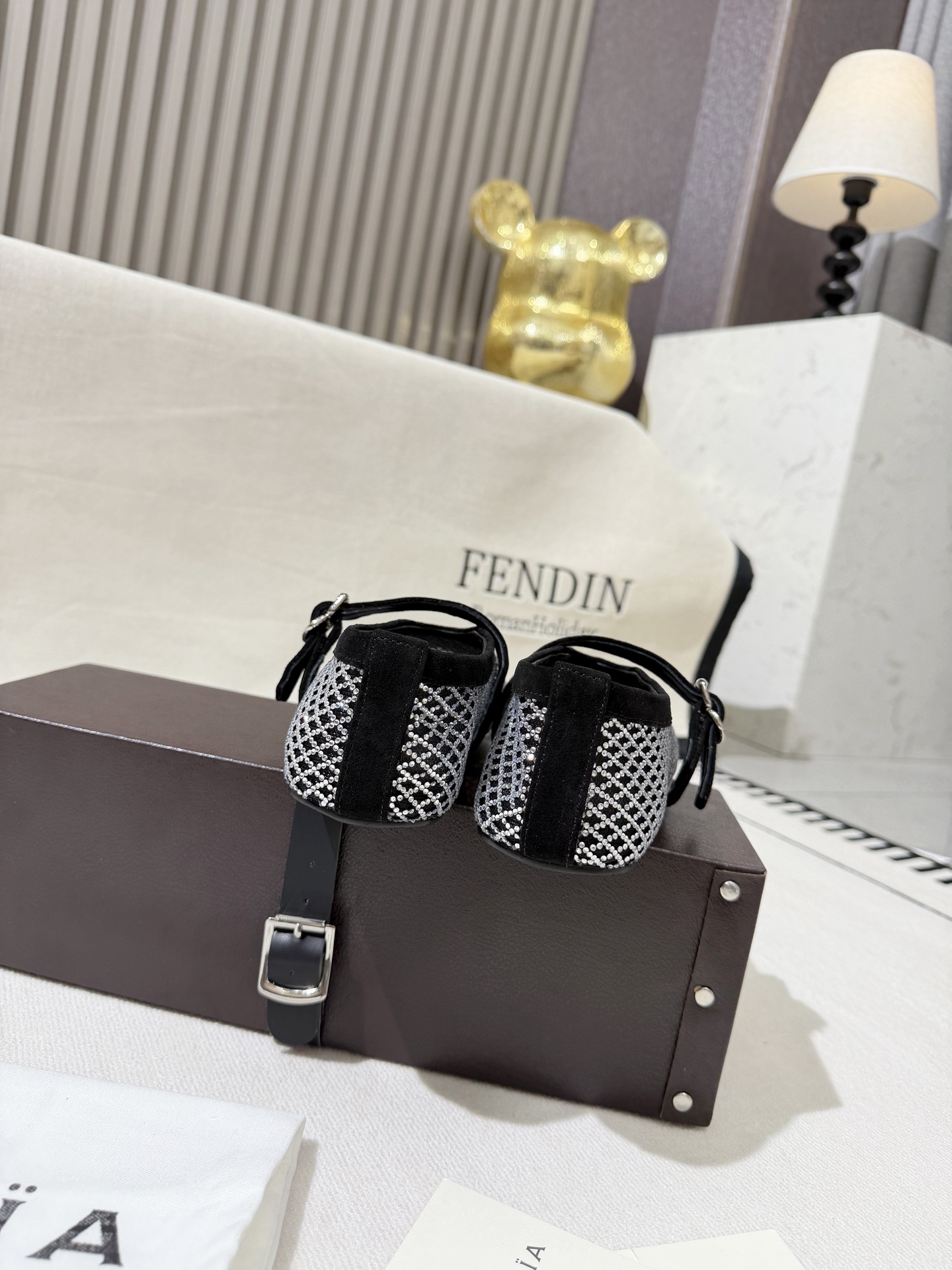 Women's high heels